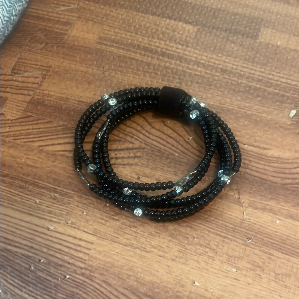 Elegant Black Beaded Bracelet